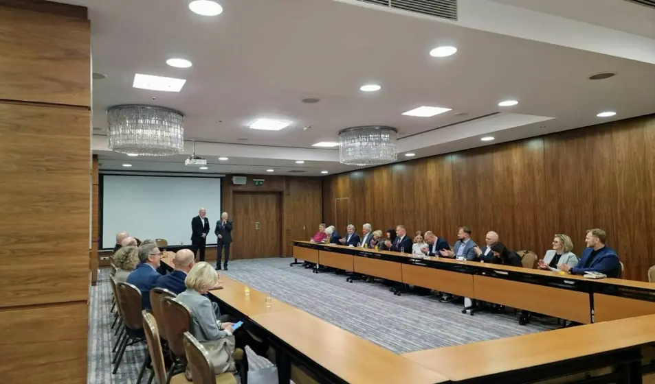 Luty 2024 r. spotkanie autorskie z pisarzem Markiem Krajewskim, zdjęcie 1